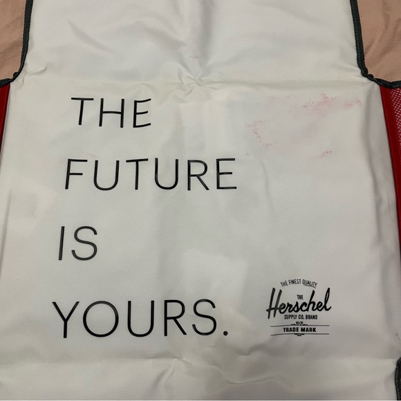 Sprout Change Mat Herschel Supply Co. Grey - Picture 9 of 12